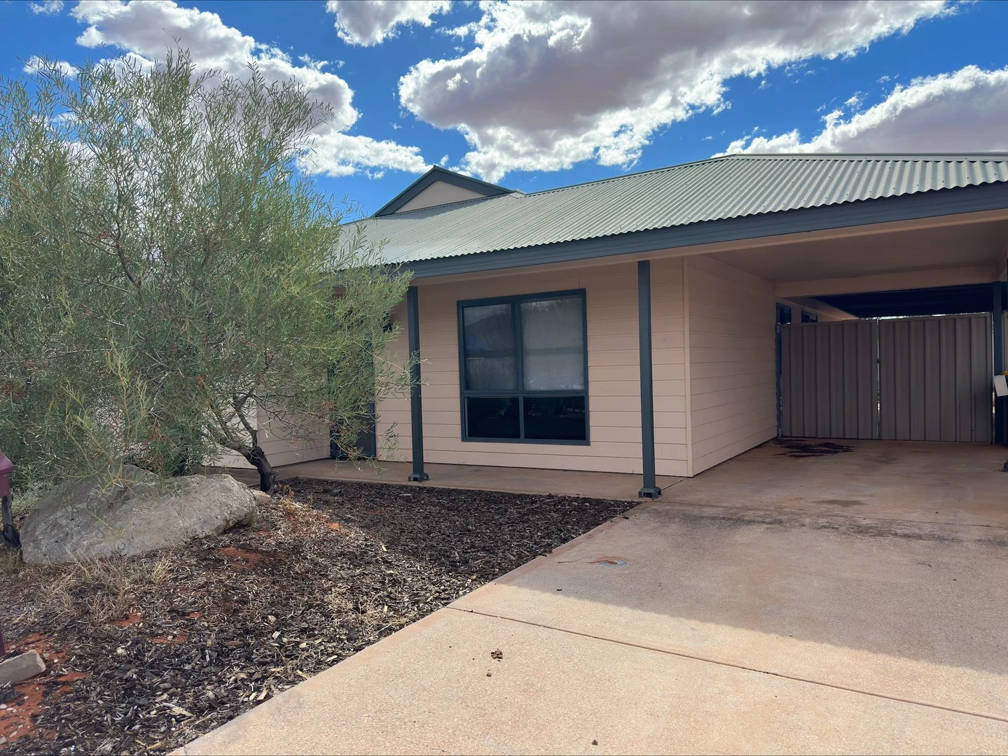 22/30 Burgoyne Street, Roxby Downs SA 5725
