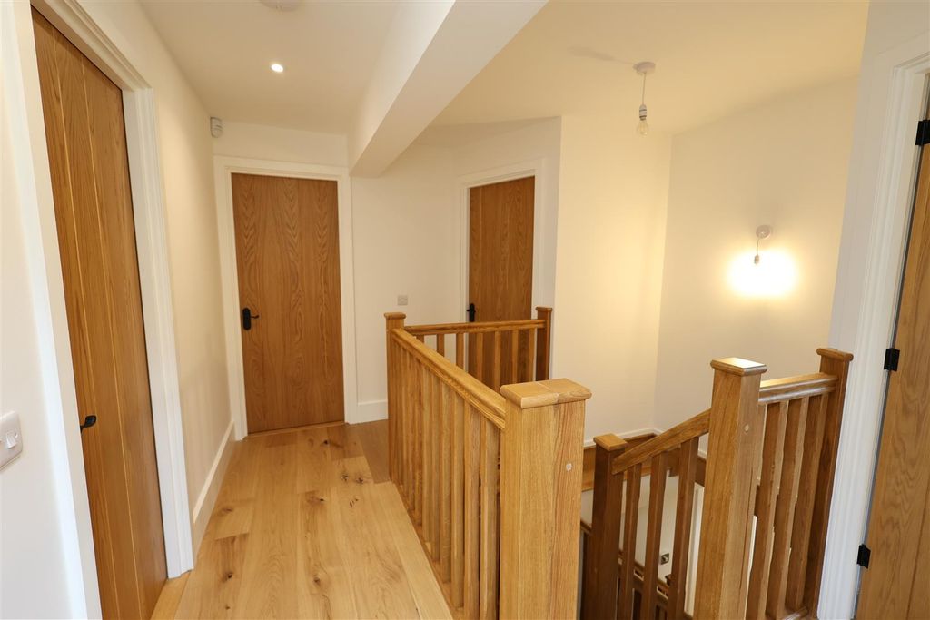 Additional image 15 of 4 bed detached house to rentShacklands Road, Shoreham, Sevenoaks TN14