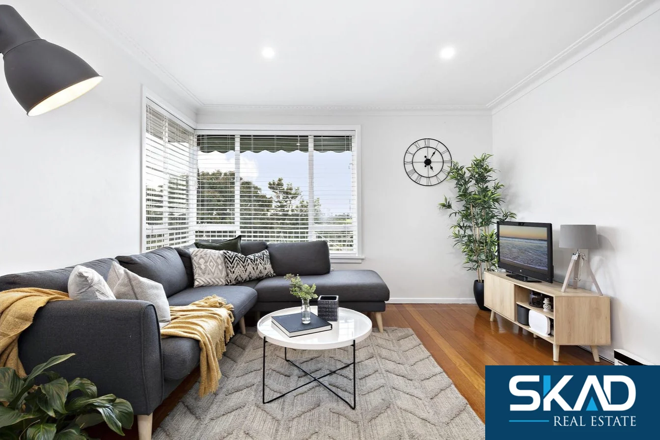 19 Valley Crescent, Glenroy VIC 3046 photo 3