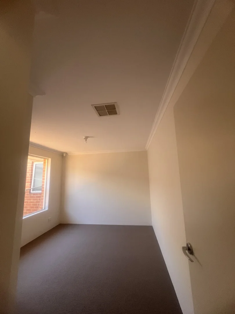 Additional image 7 of 35 Bristle Avenue, Southern River WA 6110