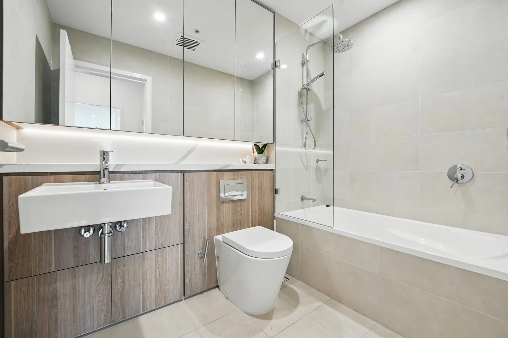 Additional image 8 of 2140/9 Maple Tree Rd, Westmead NSW 2145