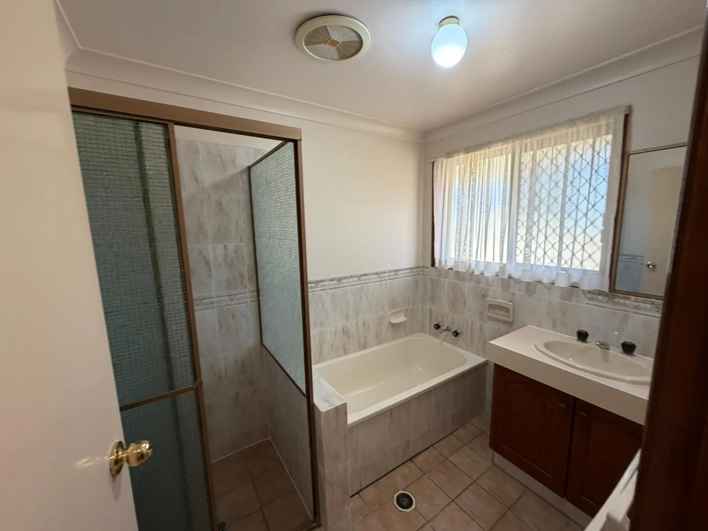 Additional image 8 of 467 Warrigal Road, Eight Mile Plains QLD 4113
