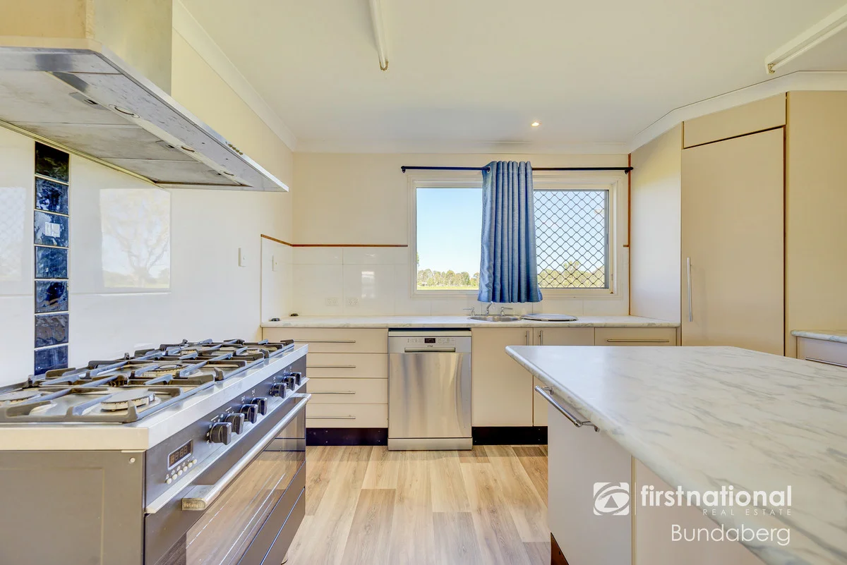 34 Old Bushs Road, Avondale QLD 4670 photo 4