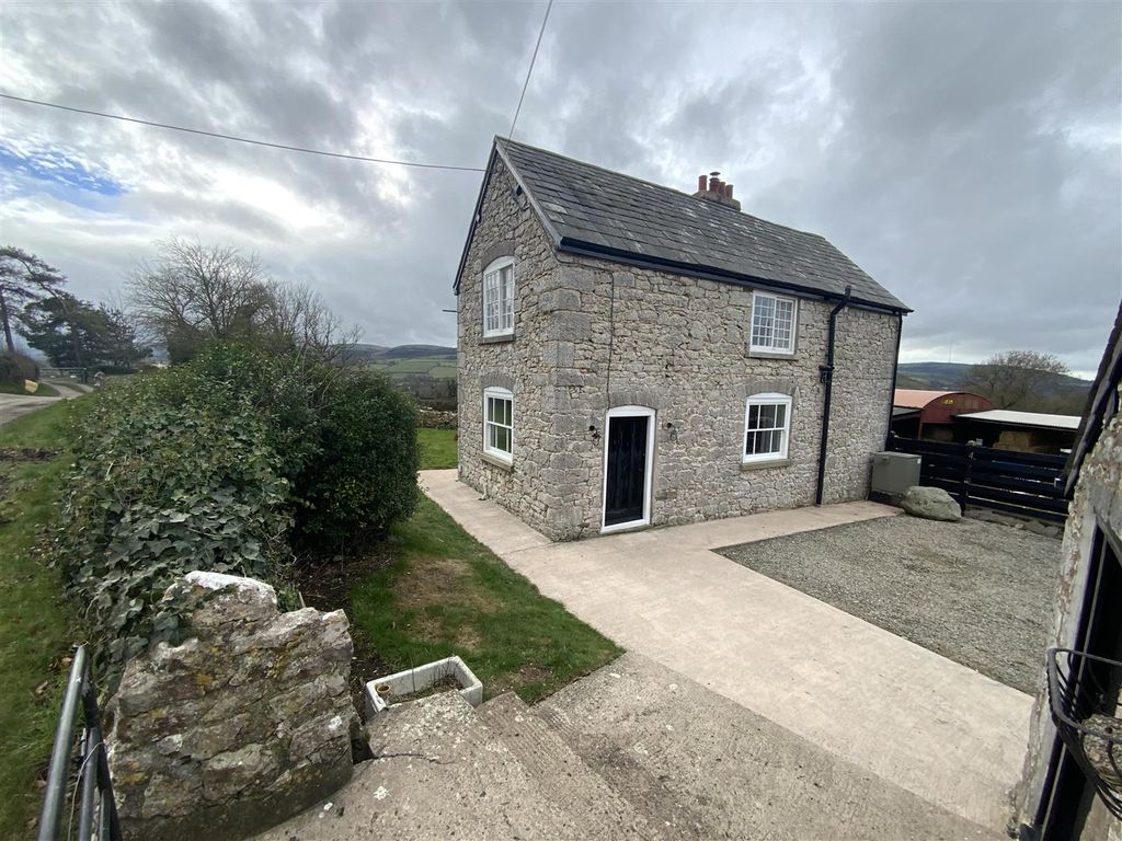 Additional image 2 of 3 bed property to rentGarneddwen Lane, Lixwm, Holywell CH8
