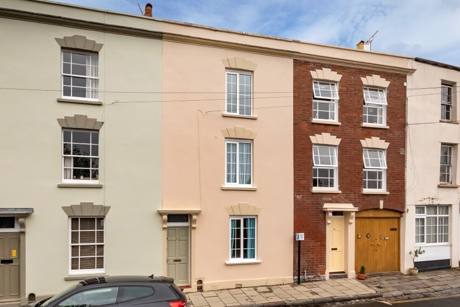 4 Bed Terraced House, Worrall Road, BS8, N1 7GU