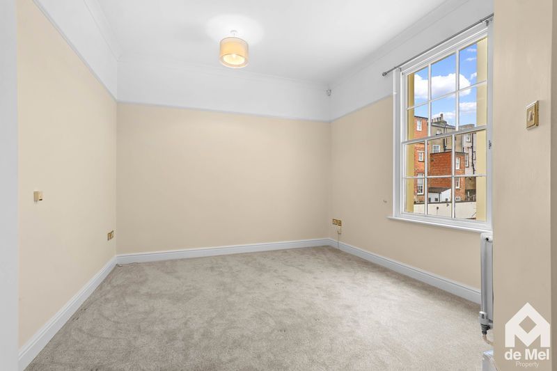Additional image 10 of 3 bed flat for saleThe Broad Walk, Imperial Square, Cheltenham, Gloucestershire GL50