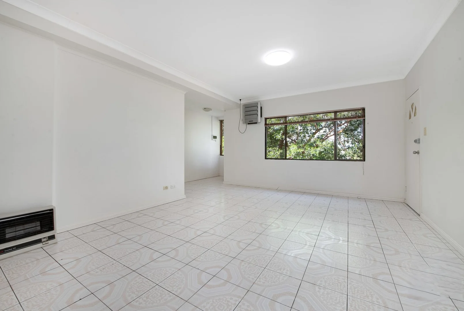 Additional image 3 of 1/35 Carrington Road, Seven Hills NSW 2147