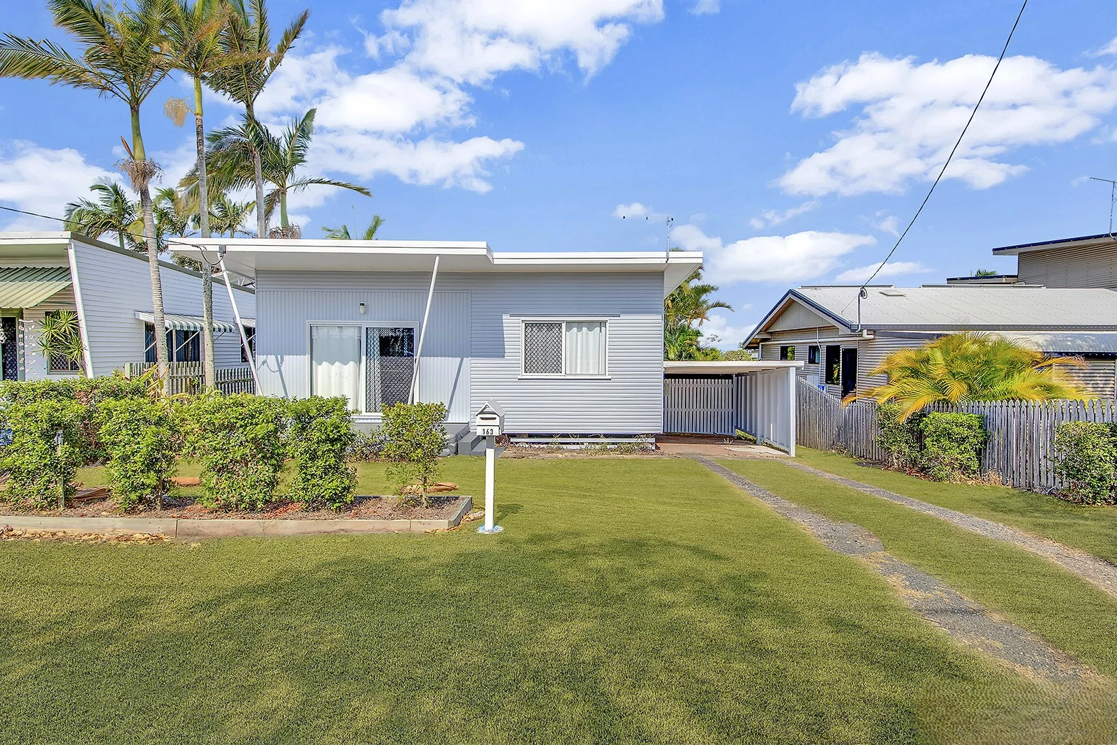 163 Matthew Flinders Drive, Cooee Bay QLD 4703