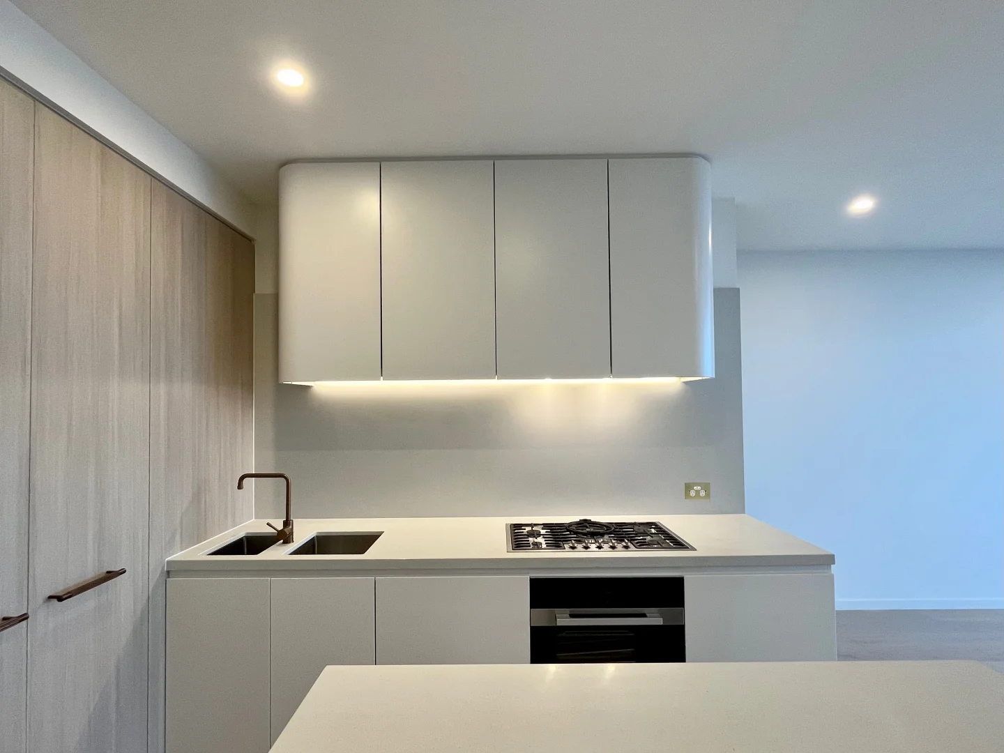 Additional image 3 of 1711A/25 O'Sullivan Road, Glen Waverley VIC 3150