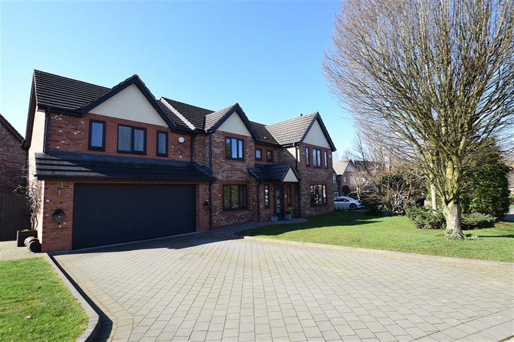 5 bed detached house to rentCollege Court, Macclesfield SK11