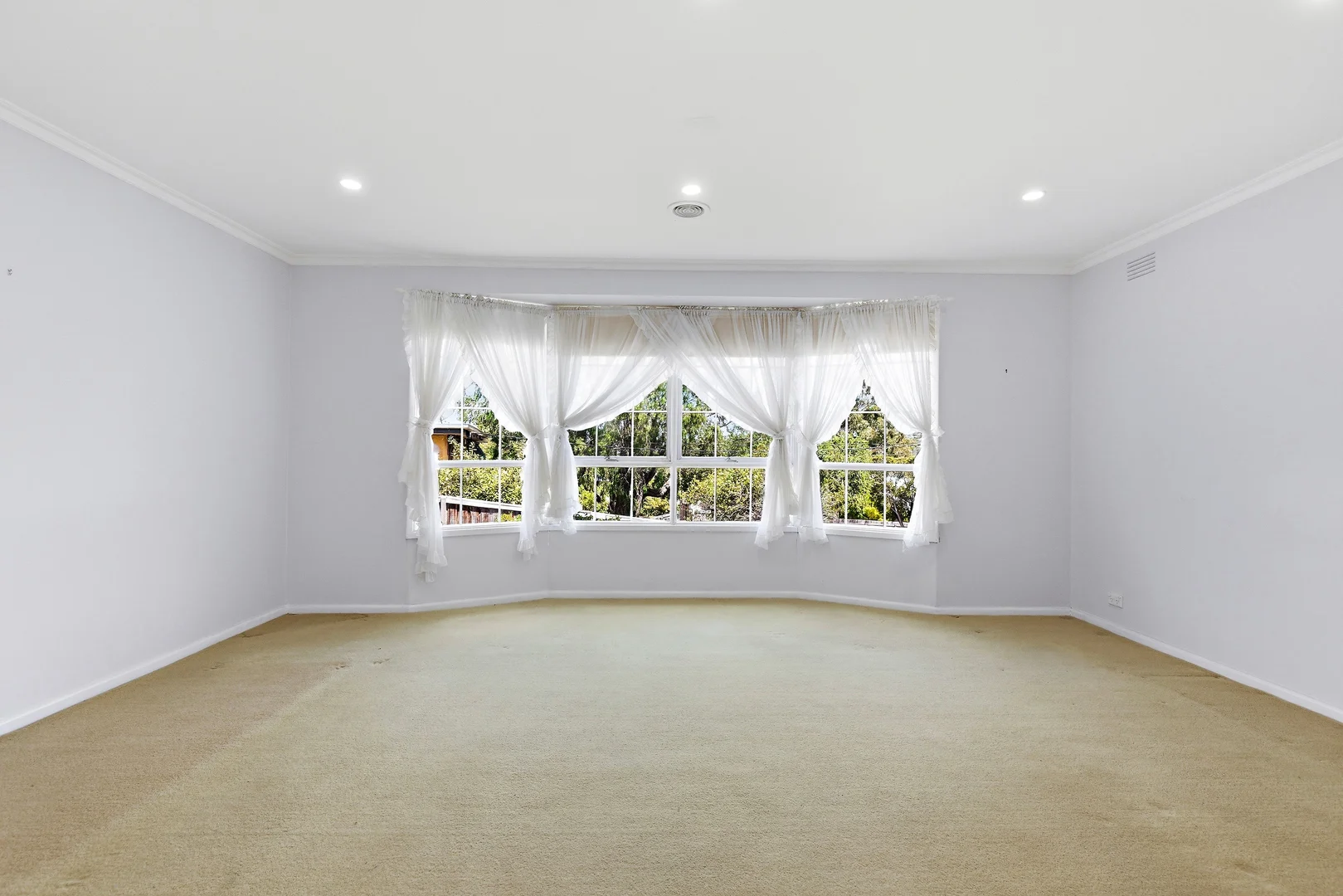 18 Evwick Crescent, Highton VIC 3216 photo 5