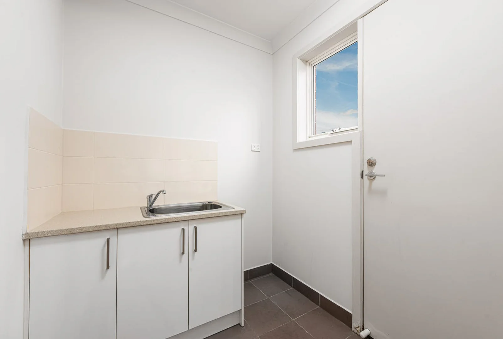 Additional image 11 of 2/35-37 Cheddar Road, Reservoir VIC 3073