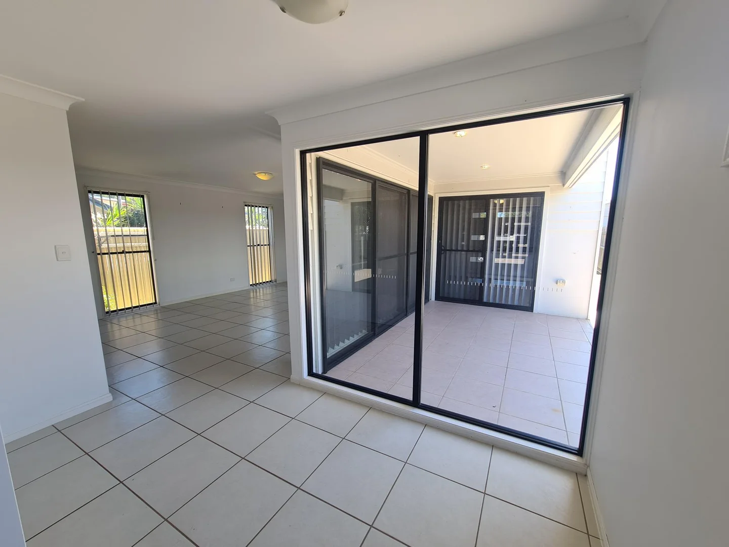 Additional image 14 of 8A Deans Street, Clontarf QLD 4019