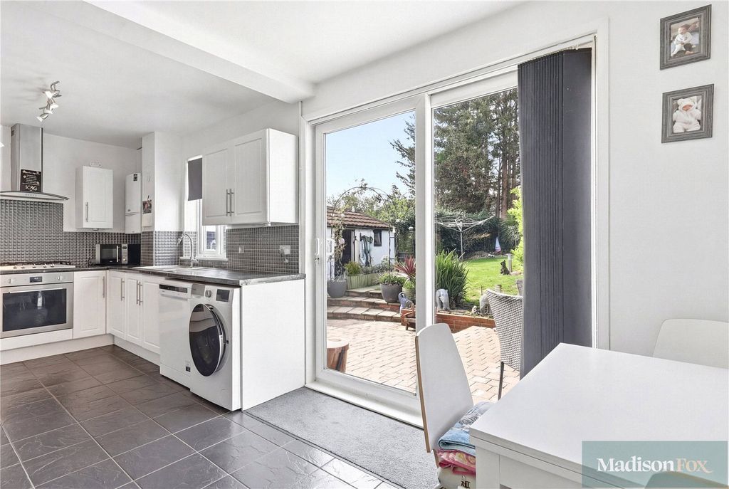 Additional image 4 of 3 bed semi-detached house for saleDeepdene Road, Loughton, Essex IG10
