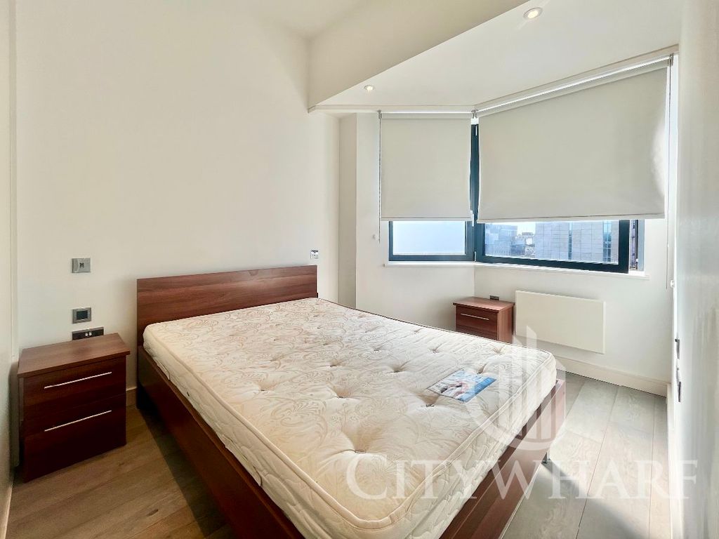 Additional image 5 of 1 bed flat to rentVerona Apartments, Wellington Street, Slough, Berkshire SL1
