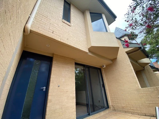 9A Wando Grove, St Kilda East VIC 3183