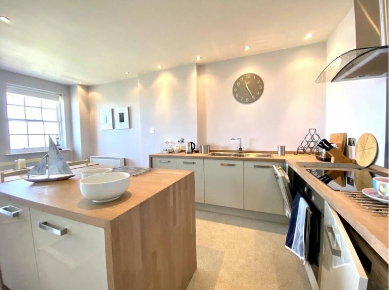 Additional image 3 of 2 bed flat to rentBrigstocke Terrace, Ryde PO33