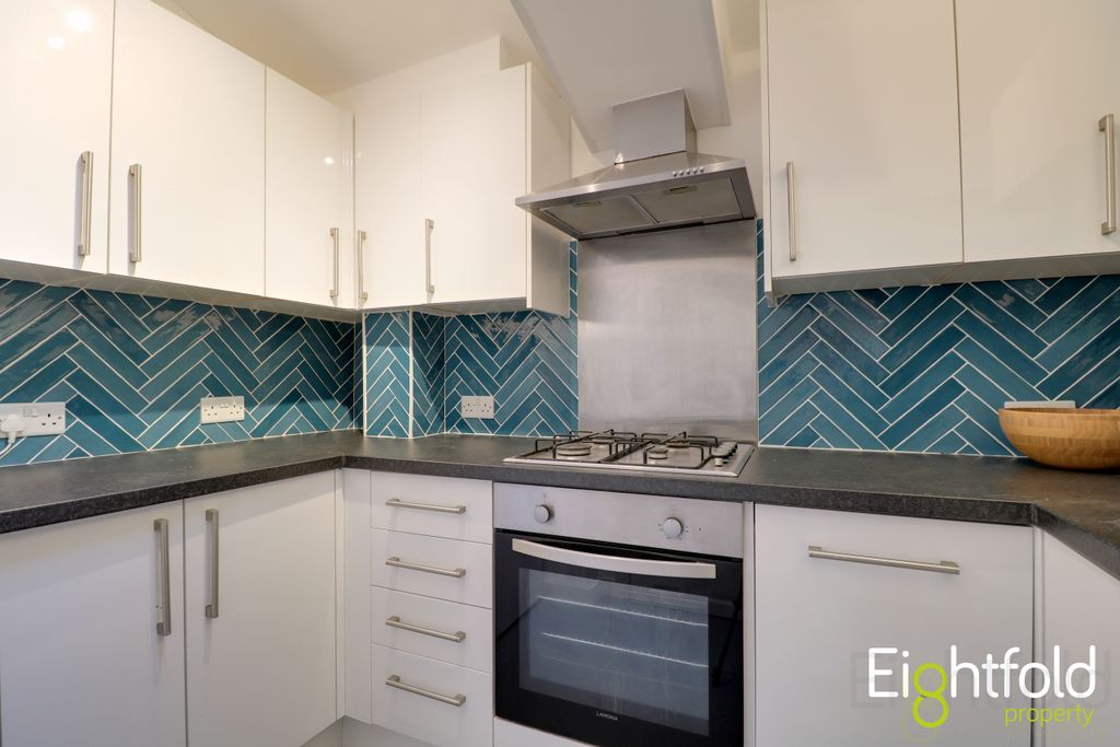 Additional image 3 of 7 bed terraced house to rentCross Street, Hove BN3