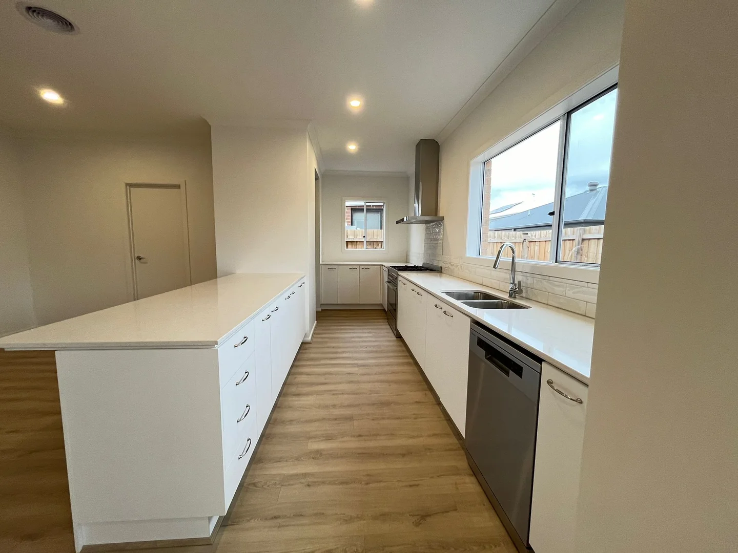 Additional image 7 of 5 SHERRY CIRCUIT, Fraser Rise VIC 3336
