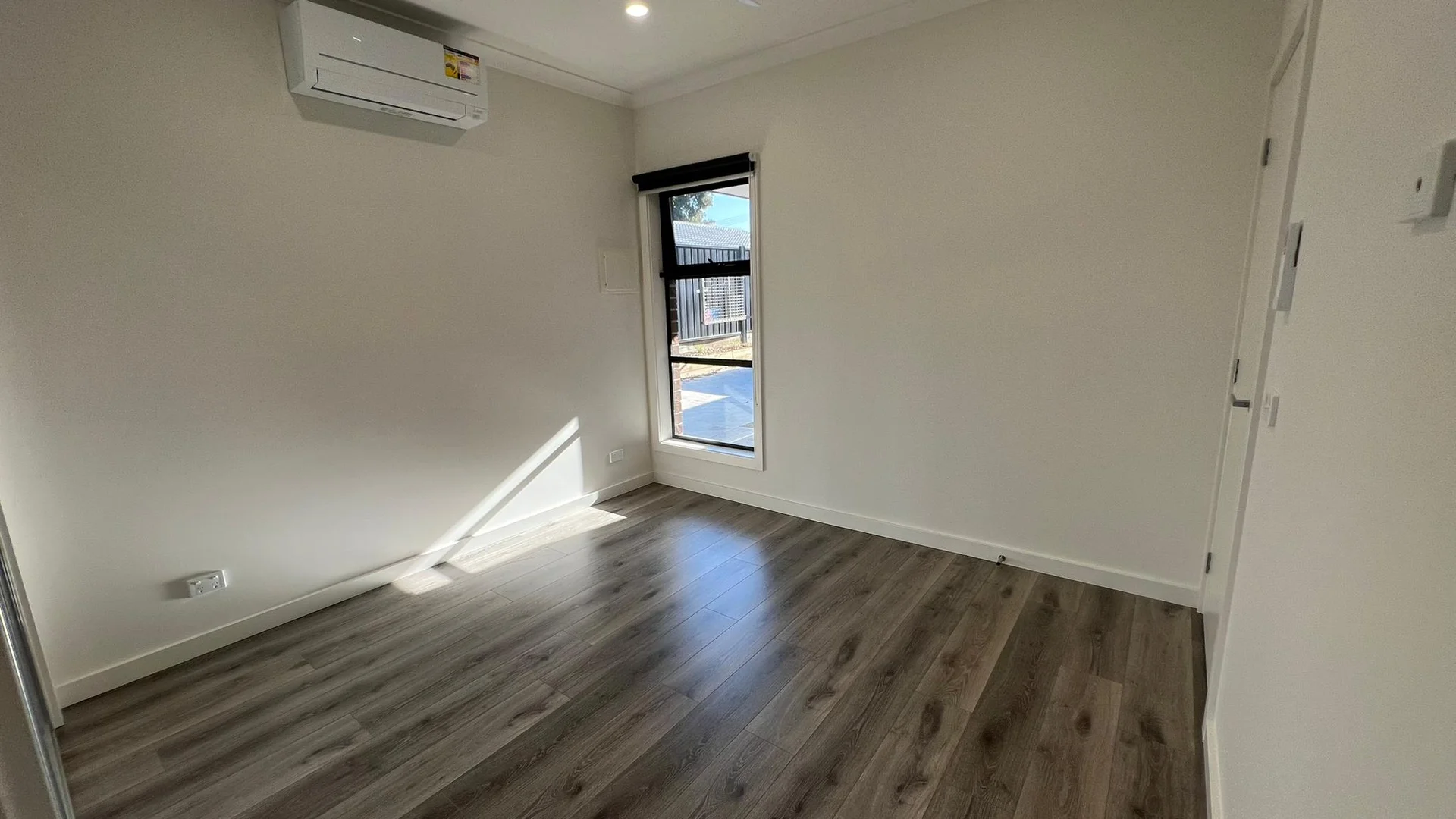 4 Jambe Court, Hampton Park VIC 3976 photo 5