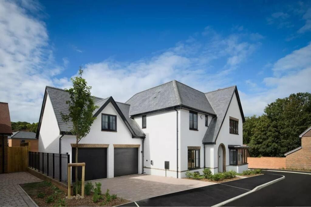 4 bed detached house to rentSkylarks, Rottingdean BN2