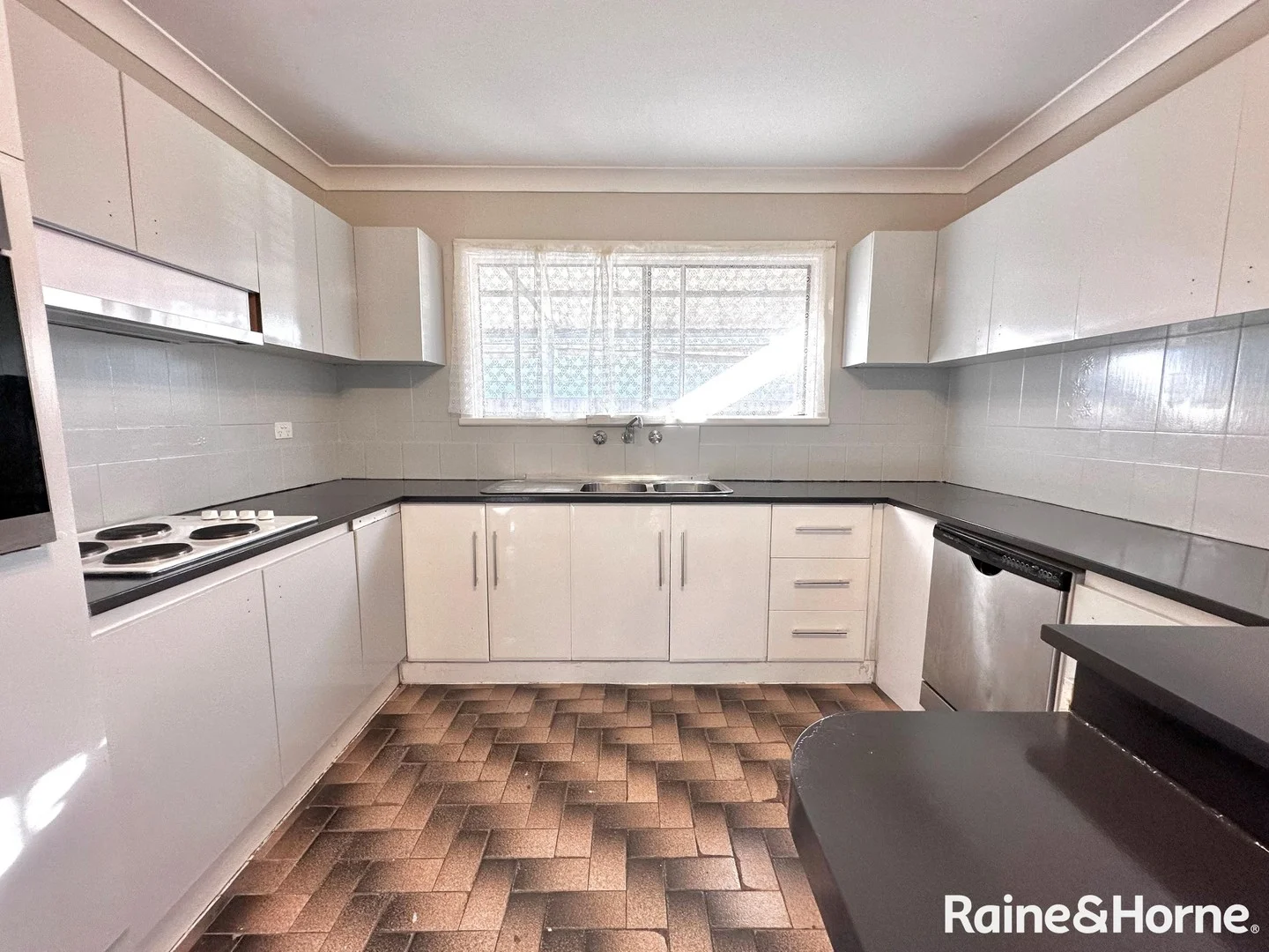 84 Johnson Street, Mascot NSW 2020
