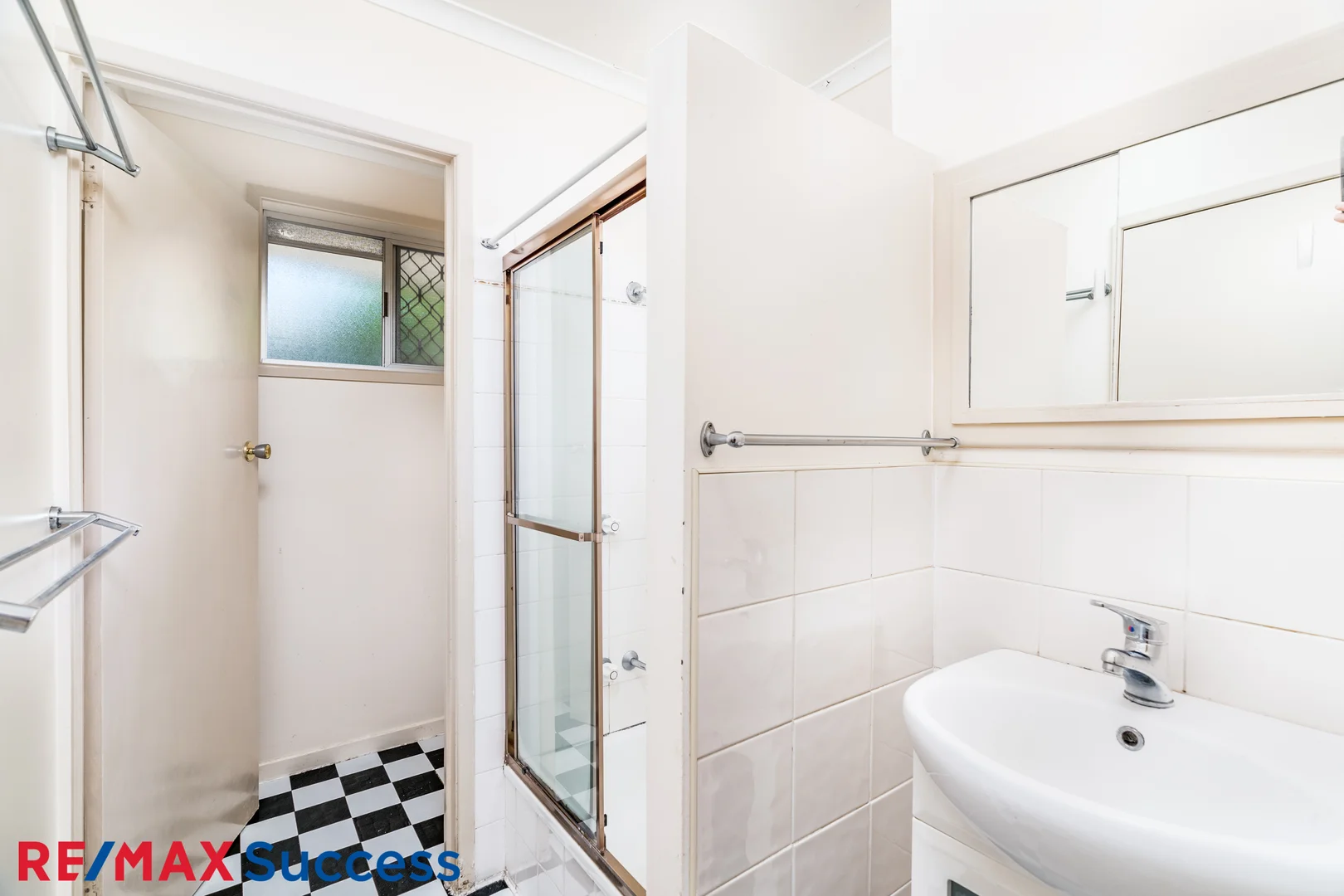Additional image 7 of 2/60 Wooldridge Street, Mount Lofty QLD 4350
