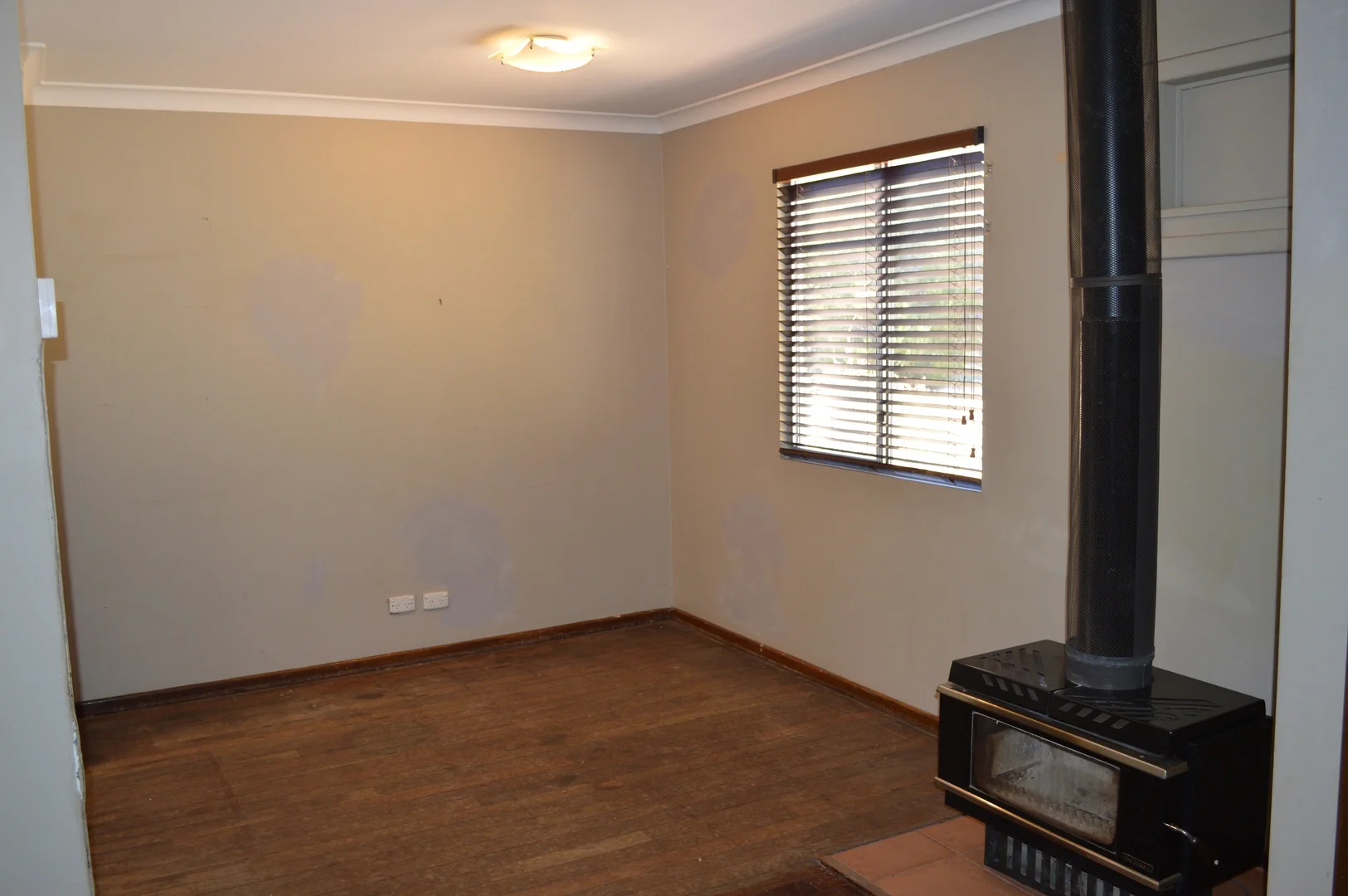 Additional image 3 of 33 Acacia Rd, Kambalda East WA 6442