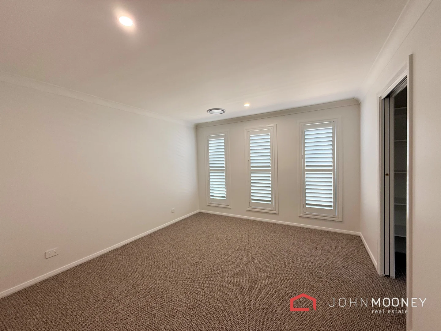 Additional image 4 of 90 Indigo Drive, Lloyd NSW 2650