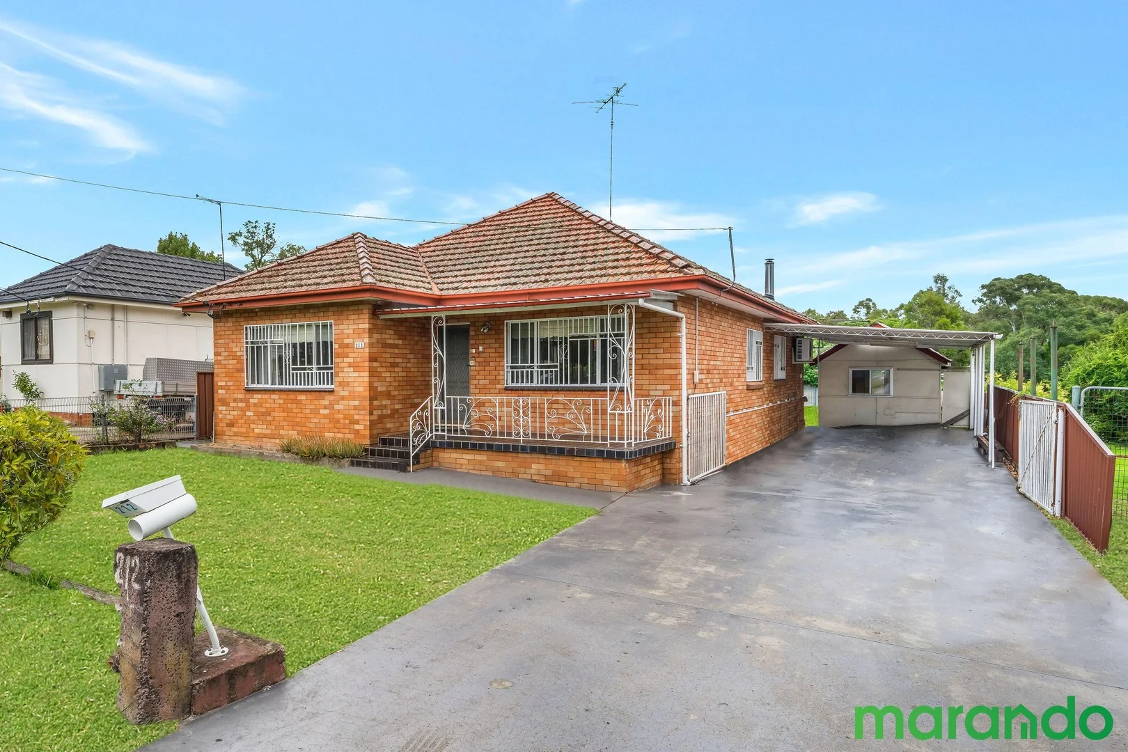 212 The Horsley Drive, Fairfield NSW 2165