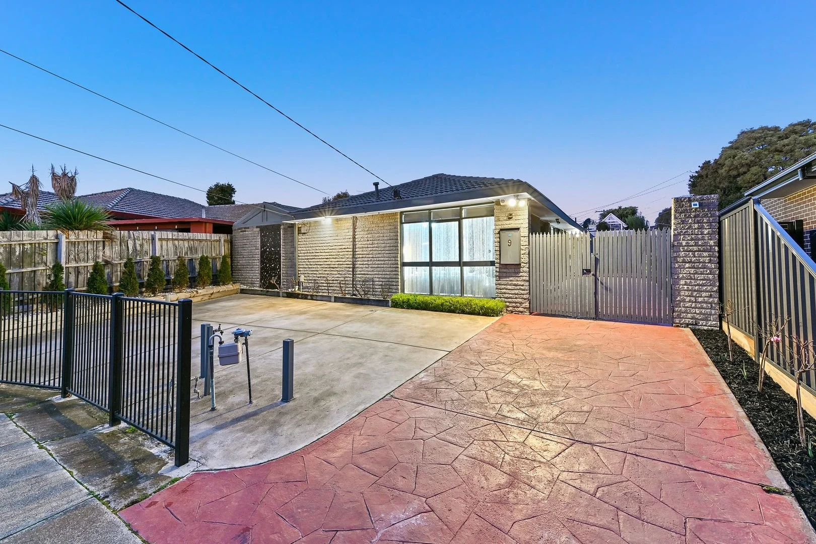 9 Hedgeley Road, Keysborough VIC 3173