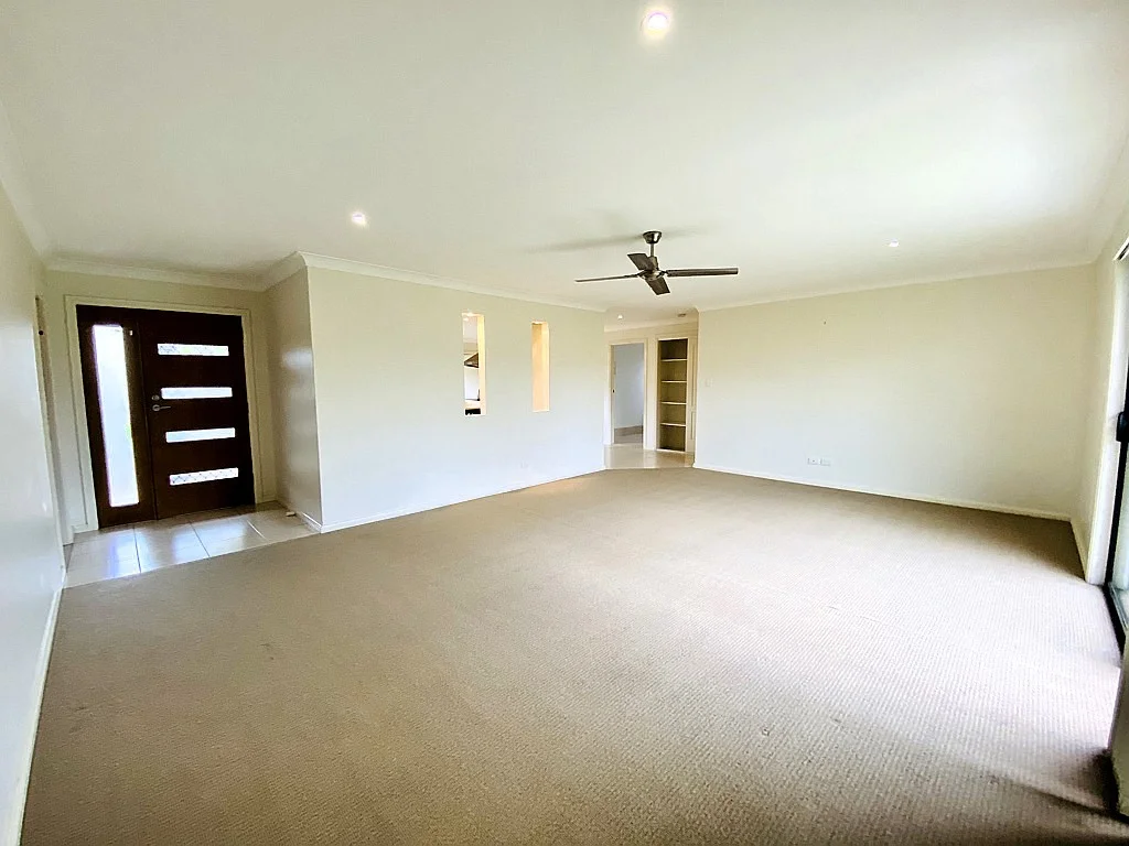 Additional image 7 of 2/11 Yellowfin Avenue, Old Bar NSW 2430