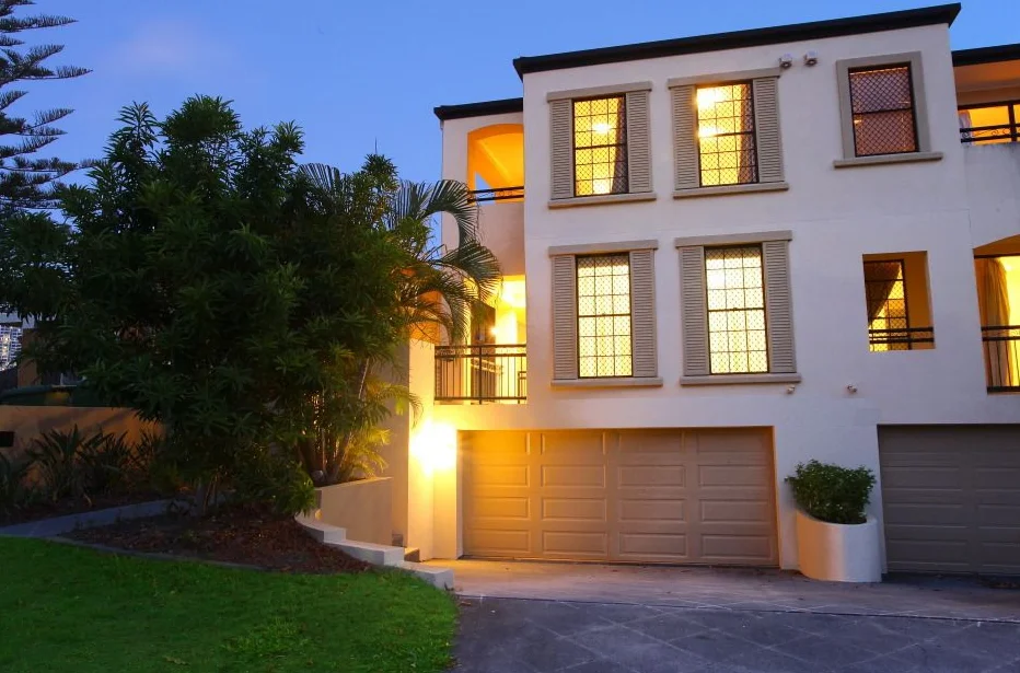 Additional image 2 of 1/51 Sunset Blvd, Surfers Paradise QLD 4217