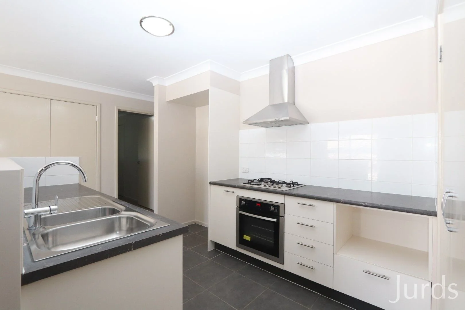 Additional image 2 of 100A Alkira Avenue, Cessnock NSW 2325