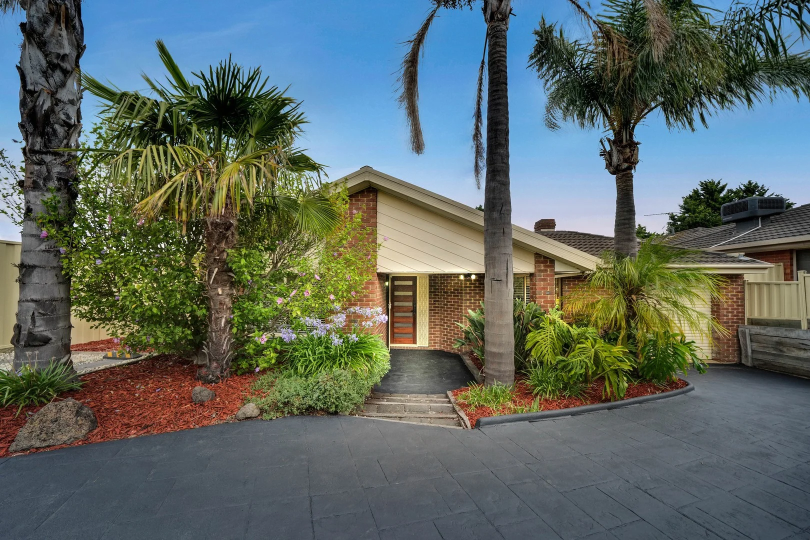 3 Kanooka Grove, Meadow Heights VIC 3048