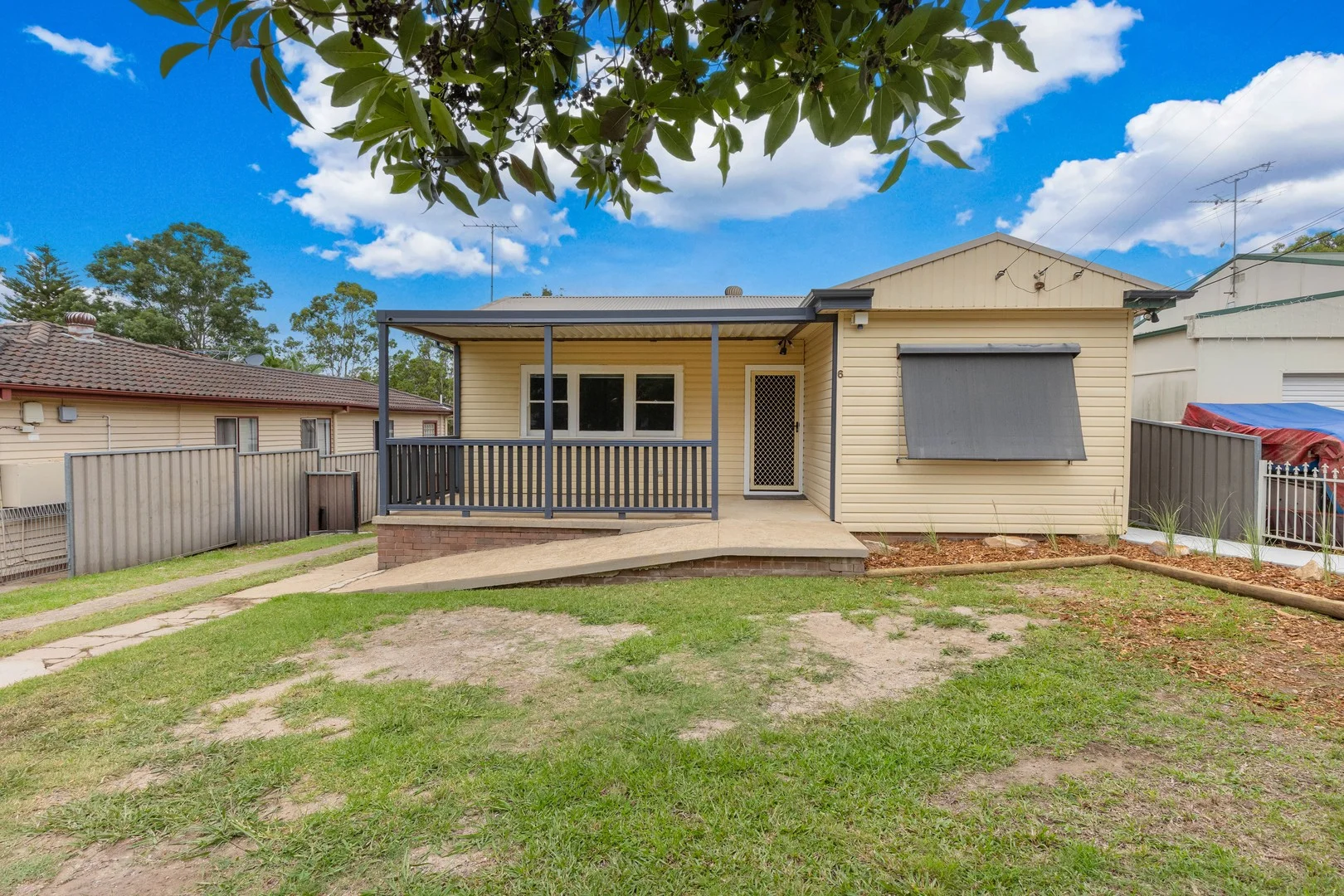 6 Balmoral Drive, Cambridge Park NSW 2747