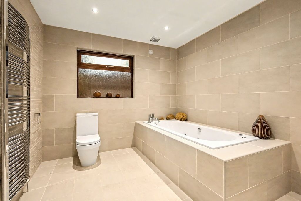Additional image 11 of 4 bed bungalow for saleOld Town, Gateside, Cupar, Cupar KY14