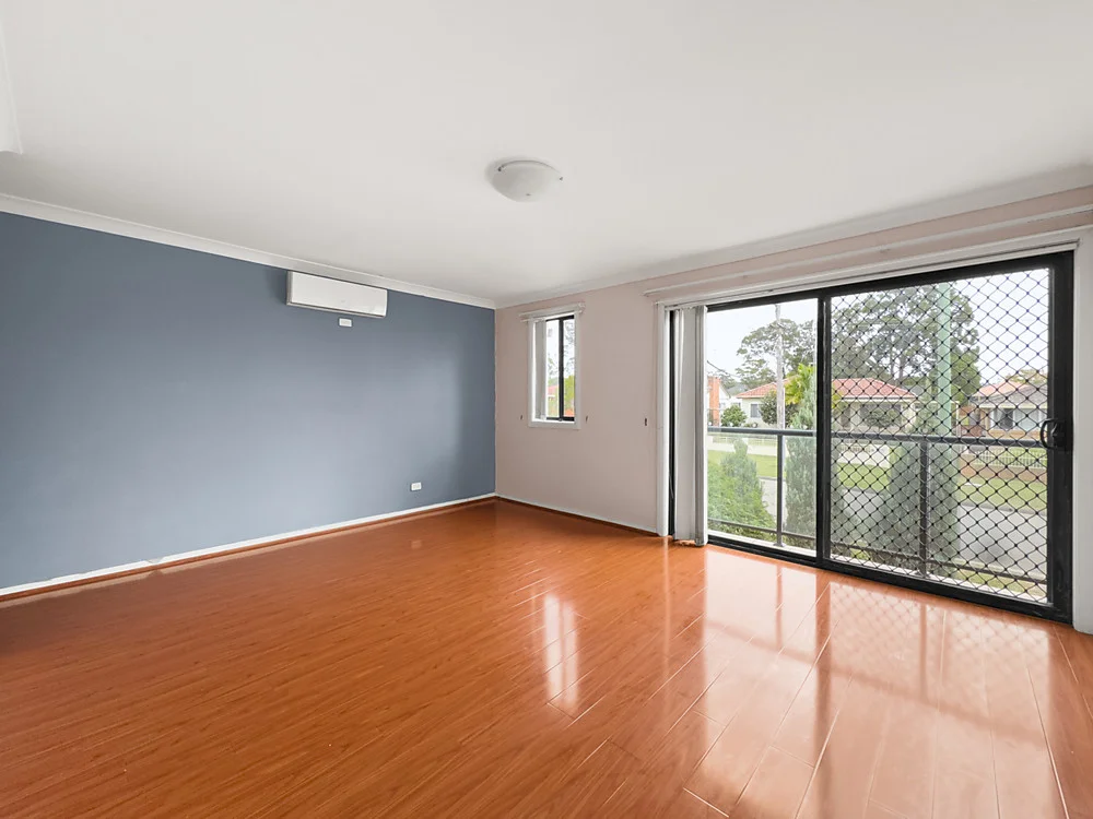 2/16-20 Myee Road, Macquarie Fields NSW 2564 photo 4
