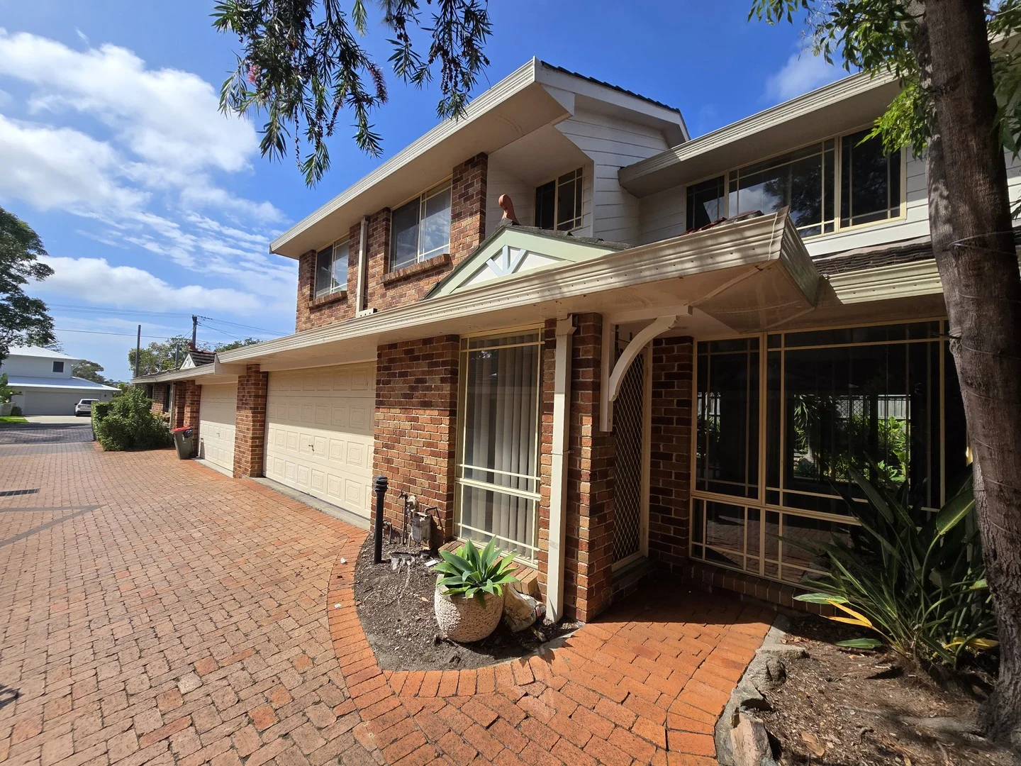 2/61-63 Yathong Road, Caringbah NSW 2229