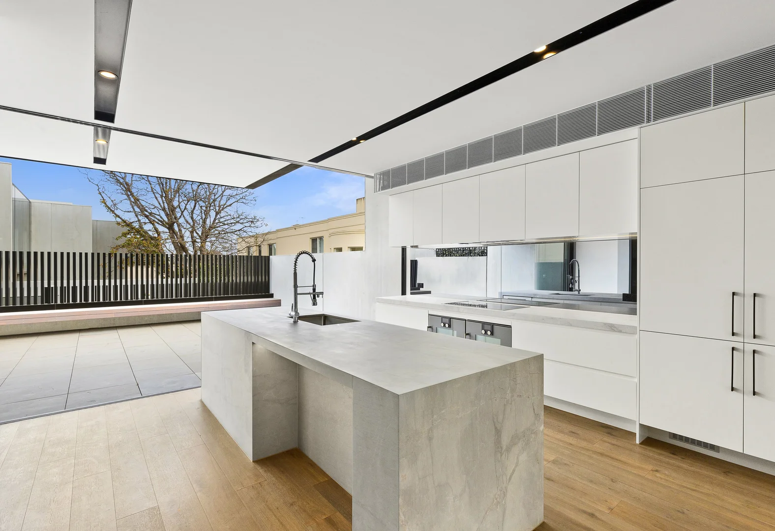 Additional image 2 of 6/631 Orrong Road, Toorak VIC 3142