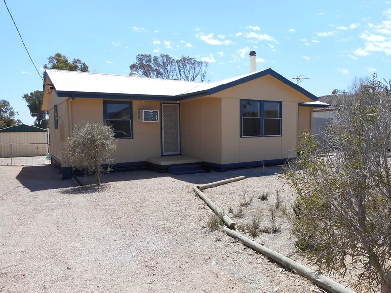 17 Adey Crescent, Ceduna SA 5690