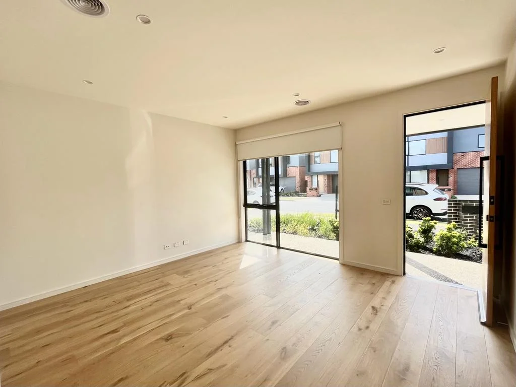 Additional image 3 of 4b2b Rustic Avenue, Burwood East VIC 3151