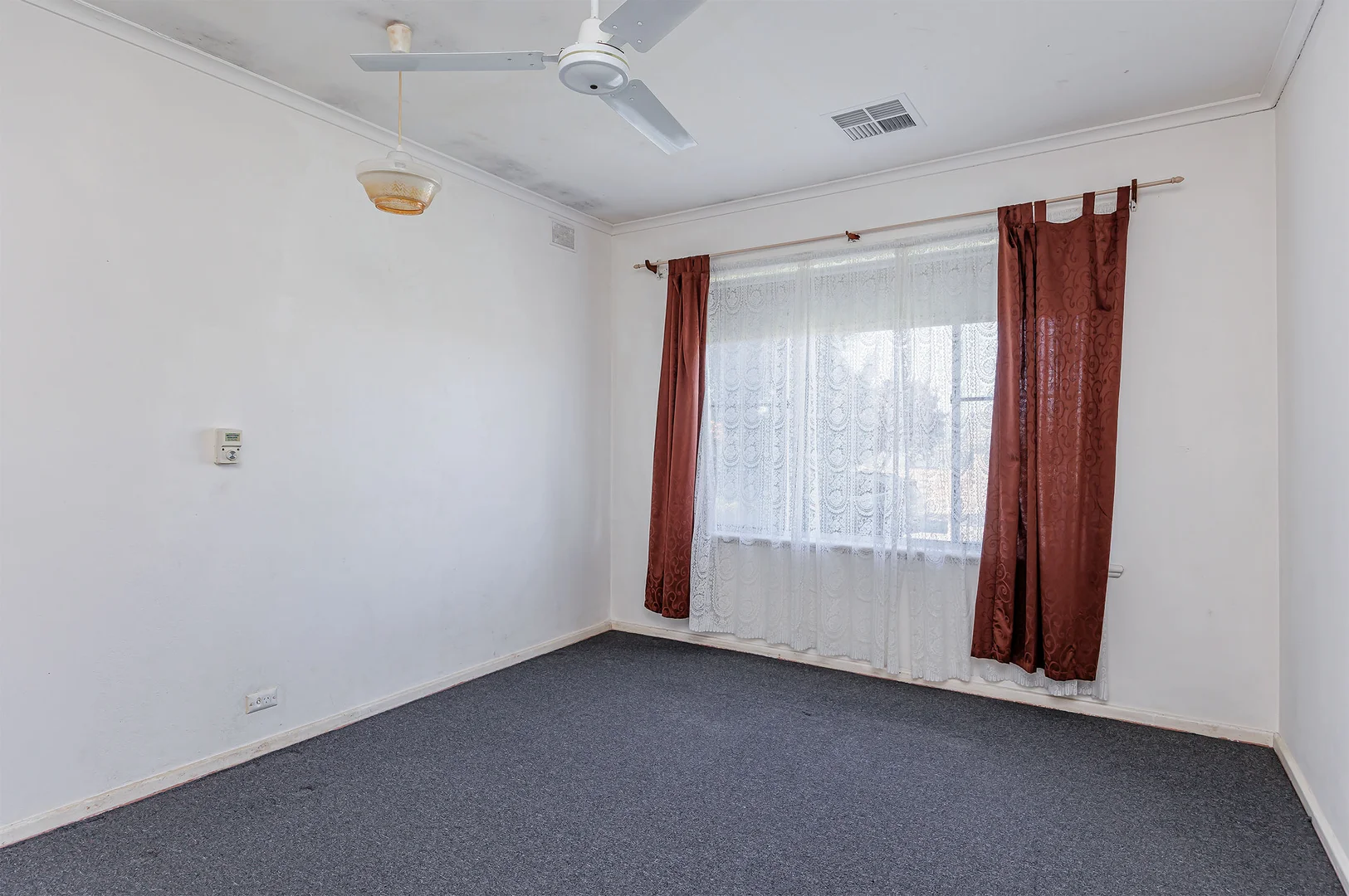Additional image 7 of 2 Canberra Crescent, Valley View SA 5093