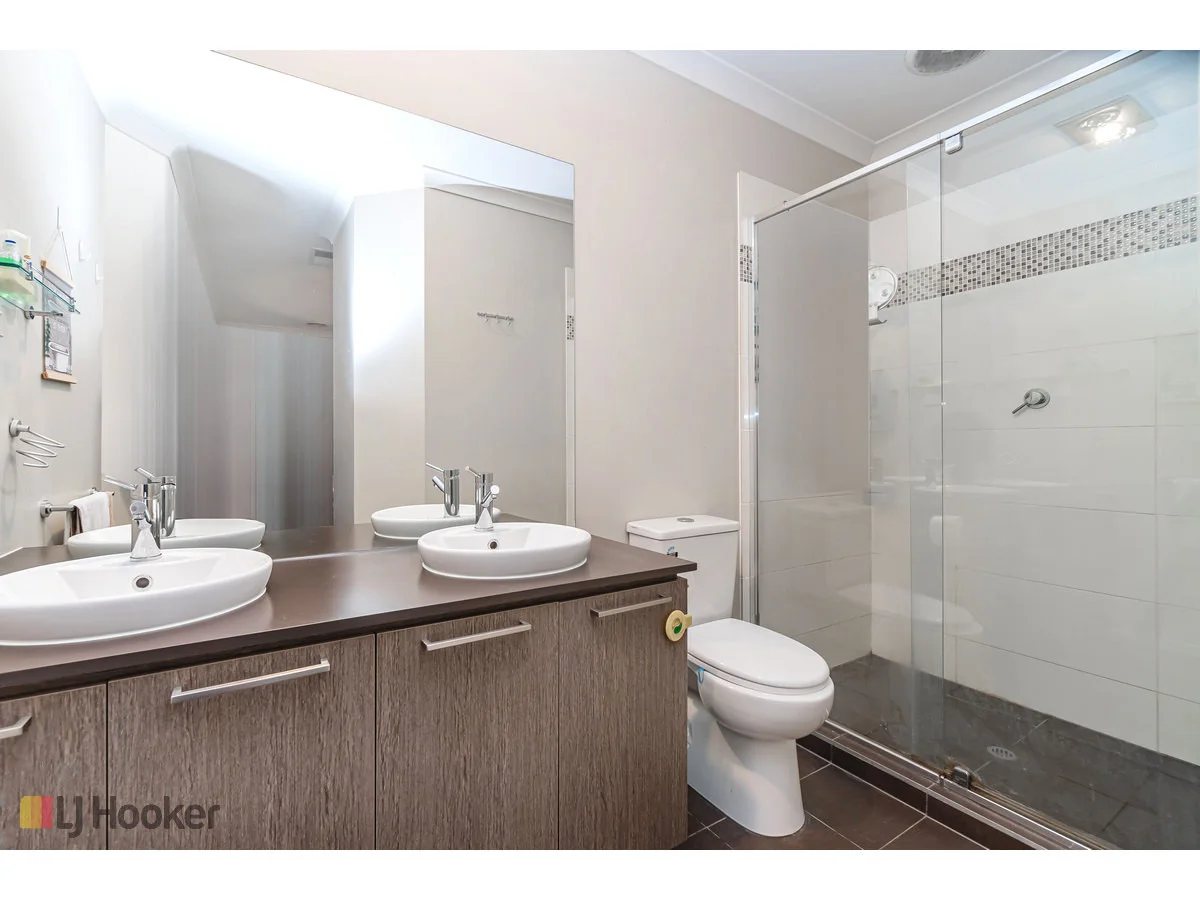 Additional image 7 of 18 Rainham Avenue, Craigieburn VIC 3064