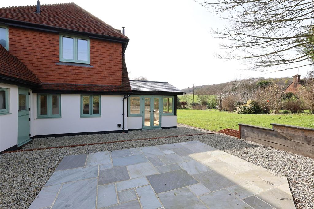 Additional image 29 of 4 bed detached house to rentShacklands Road, Shoreham, Sevenoaks TN14