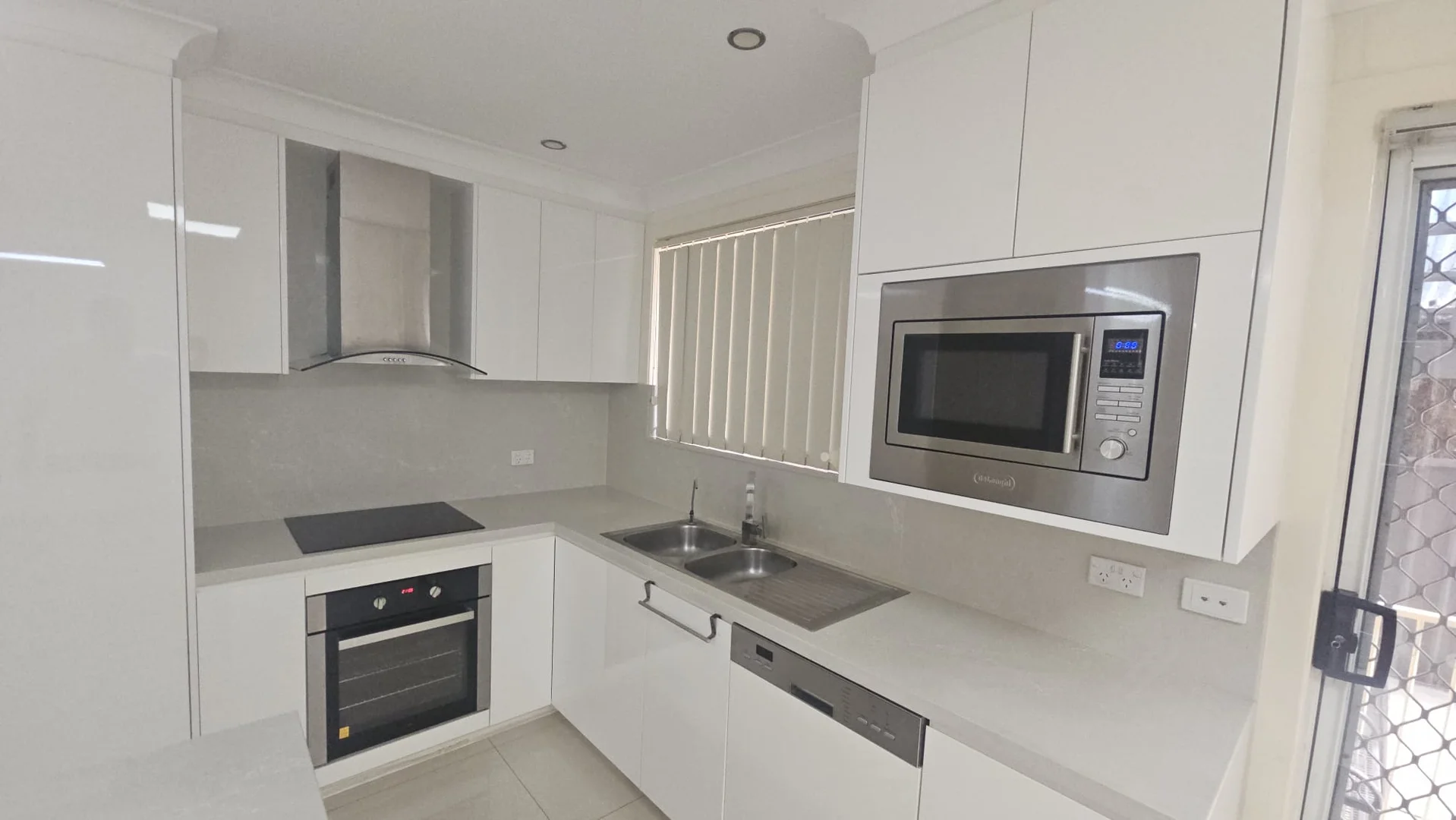 Additional image 17 of 9/46 - 48 Melvin St, Beverly Hills NSW 2209