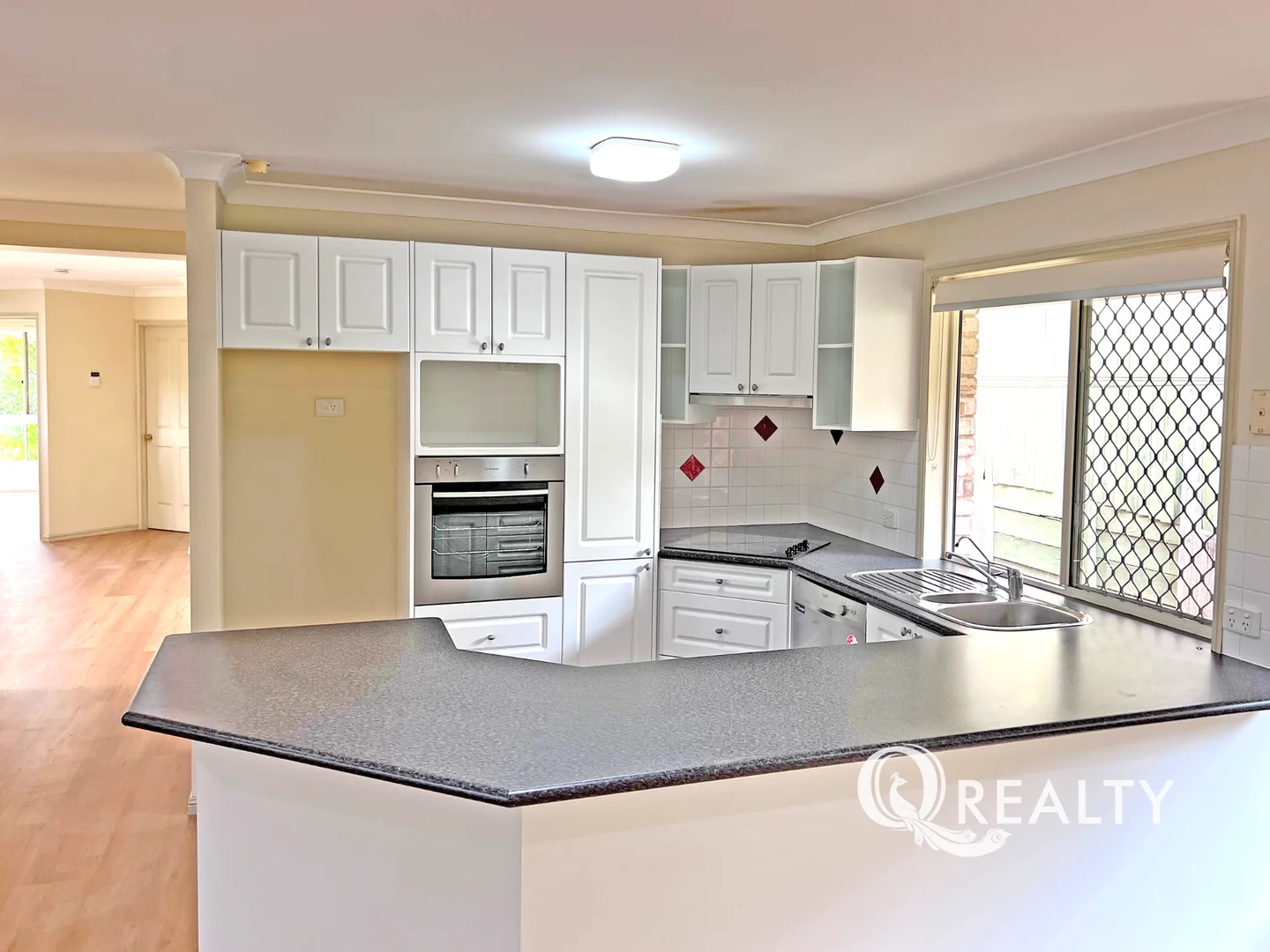 15 Freshwater Circuit, Forest Lake QLD 4078 photo 5