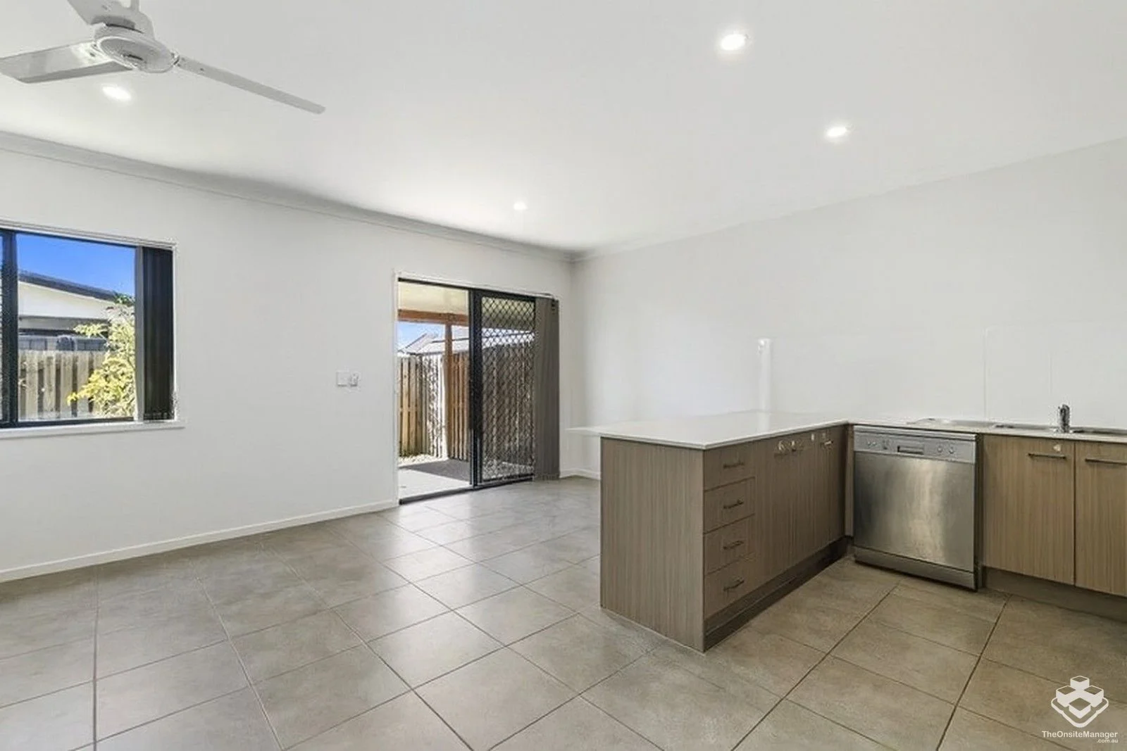 Additional image 3 of ID:21136277/70 Bettson Boulevard, Griffin QLD 4503
