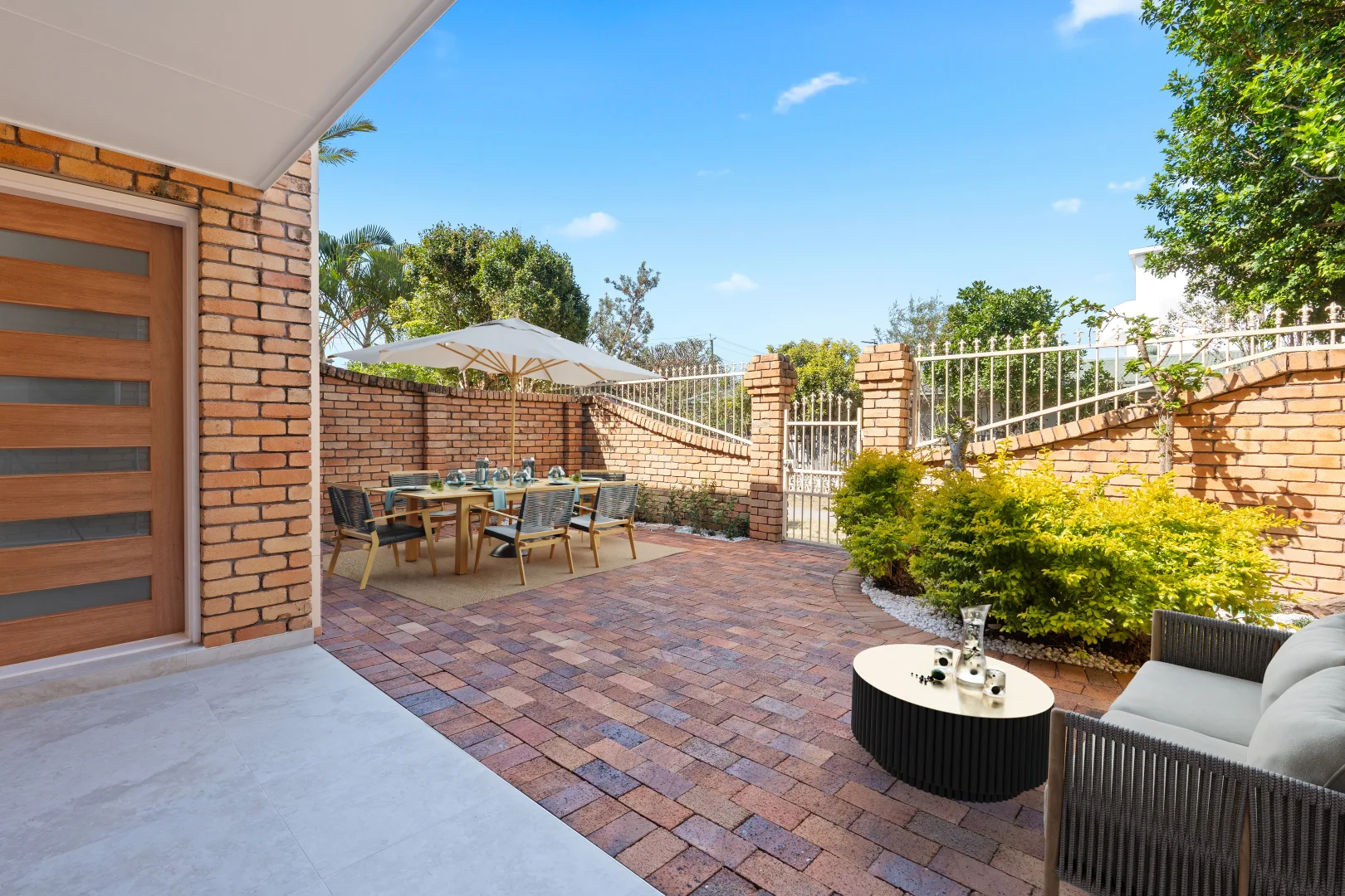 Additional image 7 of 2/44 Venice Street, Mermaid Beach QLD 4218