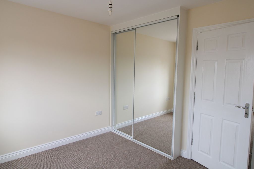 Additional image 13 of 3 bed property to rentChillingham Drove, Bridgwater TA6